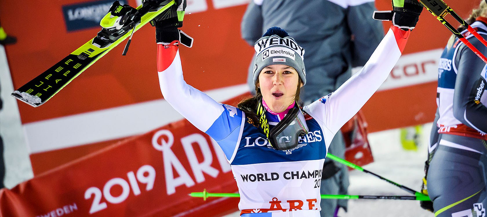 Gold! Wendy Holdener erneut Weltmeisterin in der Kombination | Ski Alpin | Swiss Ski